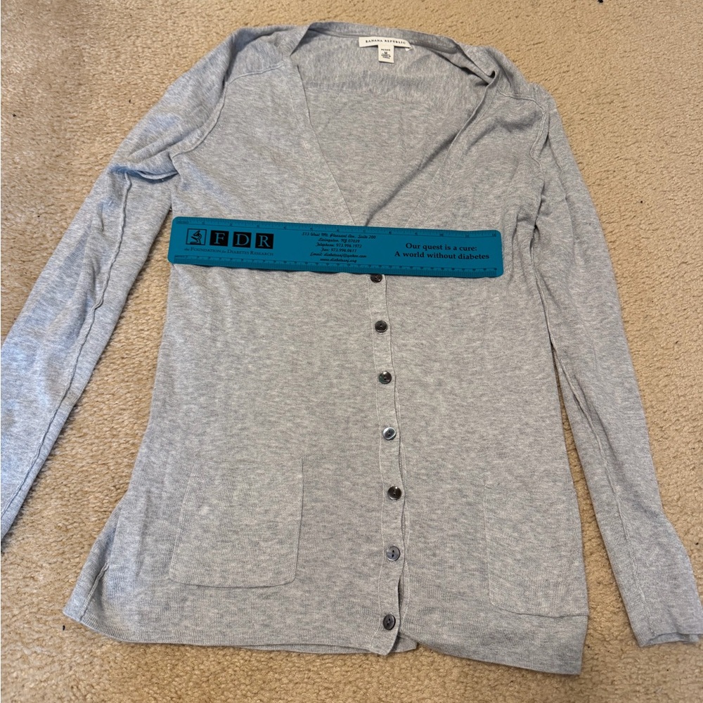 Banana Republic ladies Gray Button-Up Cardigan
Size Medium petite